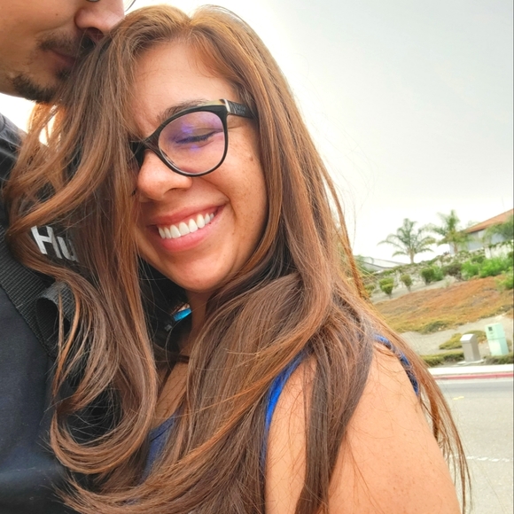 Meet your Posher, Lauren - Picture 1 of 1